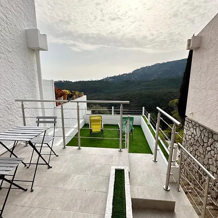 Sublime With Large Terrace And Pool Apartamento Mandelieu