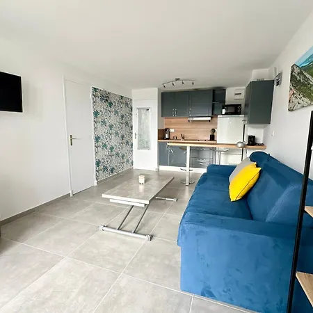 Sublime With Large Terrace And Pool *