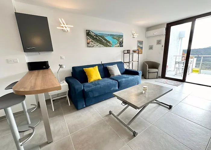 Sublime With Large Terrace And Pool 公寓 *